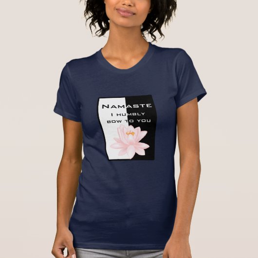 ナマステ – 私は謙虚に貴方に礼を言う Tシャツ (正面)