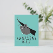 ナマストアインベッドスロース ポストカード (スタンド正面)