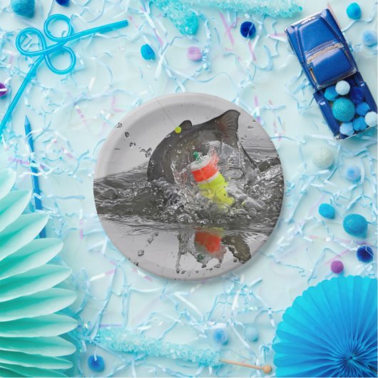 ナマズは餌に写真芸術を取ります ペーパープレート (パーティー)