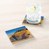 ナミビアのソリティアにある古い廃車 ガラスコースター (アングル)