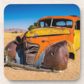 ナミビアのソリティアにある古い廃車 コースター (正面)