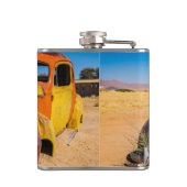 ナミビアのソリティアにある古い廃車 フラスク (裏面)