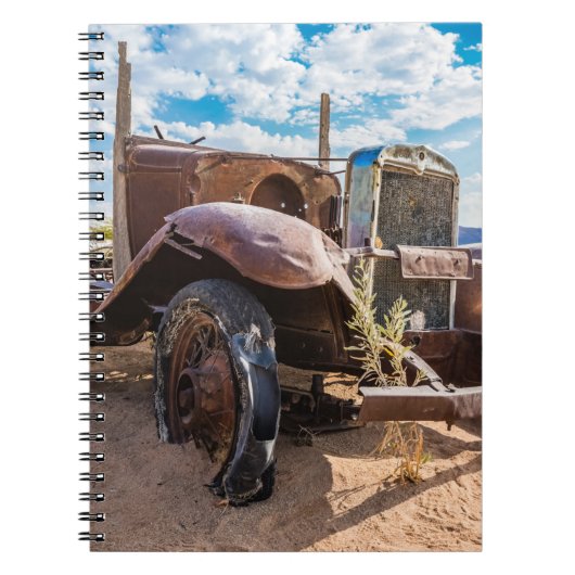 ナミビアのソリティアにある古くて捨てられた#3車 ノートブック (正面)
