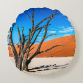 ナミビア，デアドブリの枯れ木 ラウンドクッション (正面)
