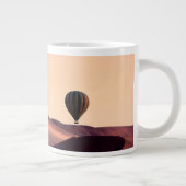 ナミブナクルフト国立公園のナミビアダンズ ジャンボコーヒーマグカップ (右)