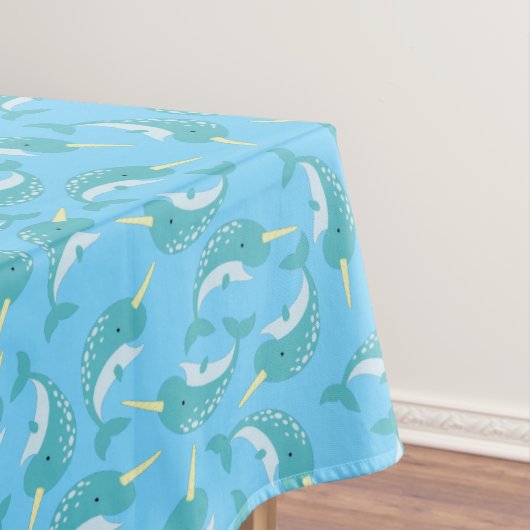 ナルファル誕生日パーティー テーブルクロス (インサイチュ)