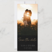 ナローミニマル 2 枚の写真の Save the Date 招待状 (正面)