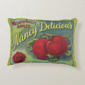 ナンシーおいしいリンゴ枕 アクセントクッション (裏面)