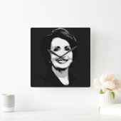 ナンシーPelosiは直面します スクエア壁時計 (ホーム)