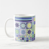 ナンナのニットかわいらしクロシェフェイクット毛布パターンC コーヒーマグカップ (左)