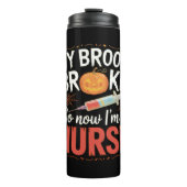 ナースおかしなハロウィーン看護エッセンシャルシャツ タンブラー (正面)