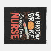 ナースおかしなハロウィーン看護エッセンシャルシャツ フリースブランケット (正面(横))