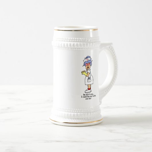 ナースおもしろいがTシャツとギフトに優しい ビールジョッキ (正面右)