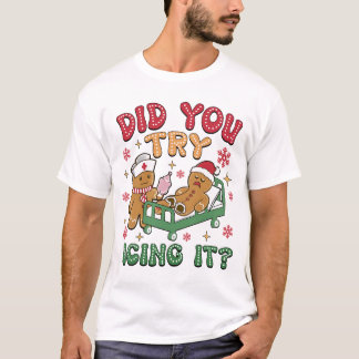ナースおもしろいのクリスマスプレゼント – Gingerbread Mous Tシャツ