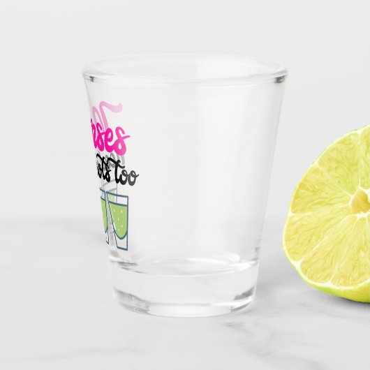 ナースおもしろいは占領用ガラスにショットが必要 ショットグラス (右)