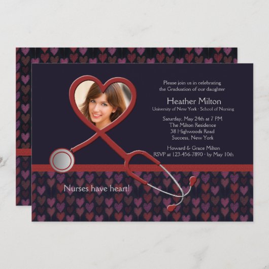 ナースにハートの写真の卒業の招待状があります 招待状 (正面/裏面)