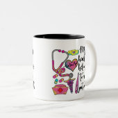 ナースのハートは自分の患者に属している ツートーンマグカップ (正面右)