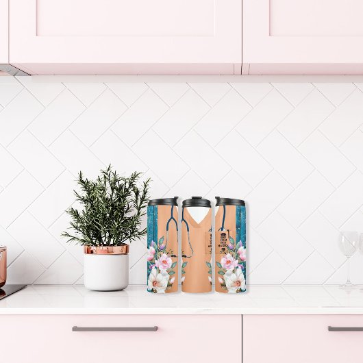 ナースの心地よい:フローラスクラブと聴診器 タンブラー