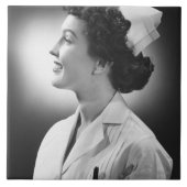 ナースの提起 タイル (正面)