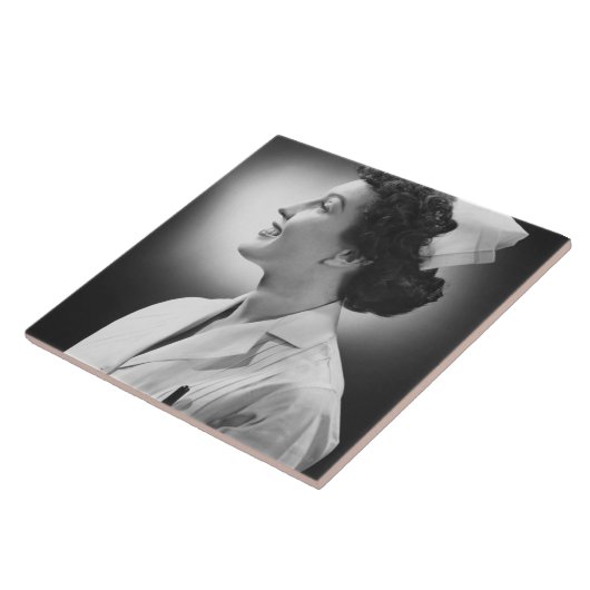 ナースの提起 タイル (側面)