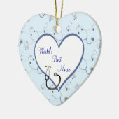 ナースの聴診器のクリスマスのハートのオーナメント セラミックオーナメント (左)