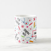 ナースの芸術のカラフルで白い一流のパーソナライズの愛して下さい コーヒーマグカップ (中央)