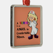 ナースは楽な靴を履いた天使だ メタルオーナメント (右)