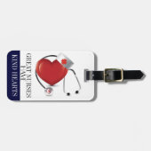 ナースは親切なハートを持っている – ラゲージトートバッグラベル ラゲッジタグ (正面横)