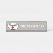 ナースキャップRNモノグラム名グレー デスクネームプレート (正面)