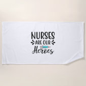 ナースギフトナースは私たちのヒーロー ビーチタオル (正面)