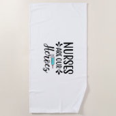 ナースギフトナースは私たちのヒーロー ビーチタオル (正面)