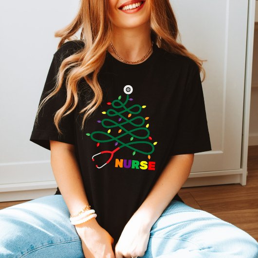 ナースクルー:聴診器ツリークリスマスギフトかわいい Tシャツ