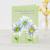 ナースサンキューユーデイジー花パーソナライズされた カード (黄色い花)