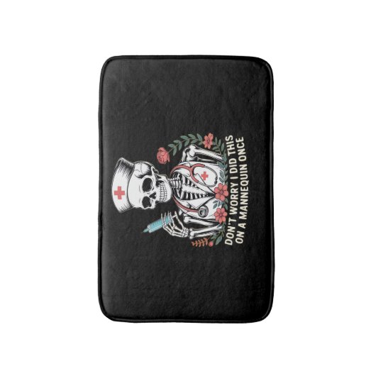 ナーススケルトンジョークユーモア半開きエッセンシャルT-Sh バスマット (正面縦)