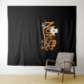 ナースハロウィーンかわいい幽霊とパンプキンエッセンシャルT タペストリー (インサイチュ(横))