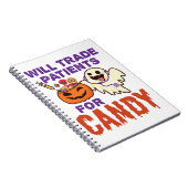 ナースハロウィーンで患者をキャンディに交換 ノートブック (右側)