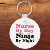 ナースバイデイ、忍者バイナイト キーホルダー (正面)