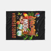 ナースバケーショングループヌレスクワッド フリースブランケット (正面(横))