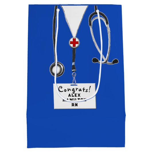 ナースパーソナライズされた卒業媒体抱き枕 ミディアムペーパーバッグ (裏面)