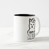 ナース猫のお母さん-ナース猫の所有者 ツートーンマグカップ (正面右)