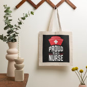 ナース誇りを持ったトートバッグになる トートバッグ