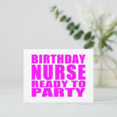 ナース誕生日:誕生日ナース準備完了パーティー インビテーションポストカード (スタンド正面)