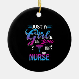 ナース贈与 |彼女のナースを愛する女の子 セラミックオーナメント