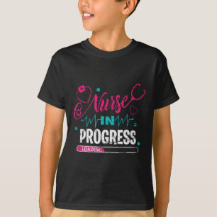 ナース進行中ナースおもしろい看護学校 Tシャツ