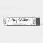 ナース開業医によるNP卒業ギフト デスクネームプレート (正面)