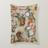 ナーセリー・アリスのカラフルな1800年代のクラシック・ワンダーランド アクセントクッション (正面(垂直))