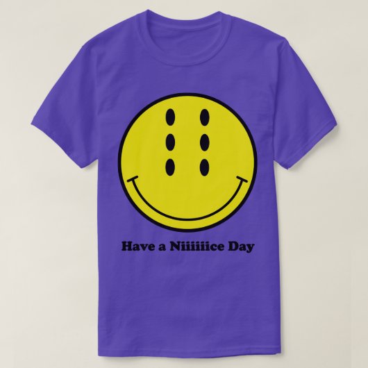 ニイアイデイを中級で過ごす4 Tシャツ (デザイン正面)