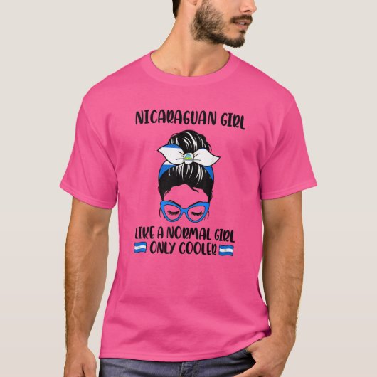 ニカラグアの女子は普通の女子みたいでいてよりクール Tシャツ (正面)