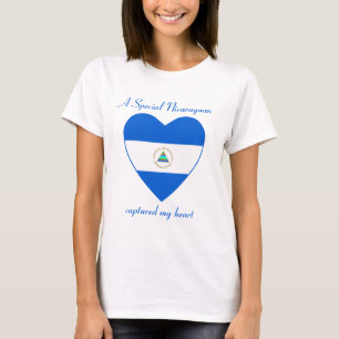 ニカラグアの旗のスイートハートTシャツ Tシャツ