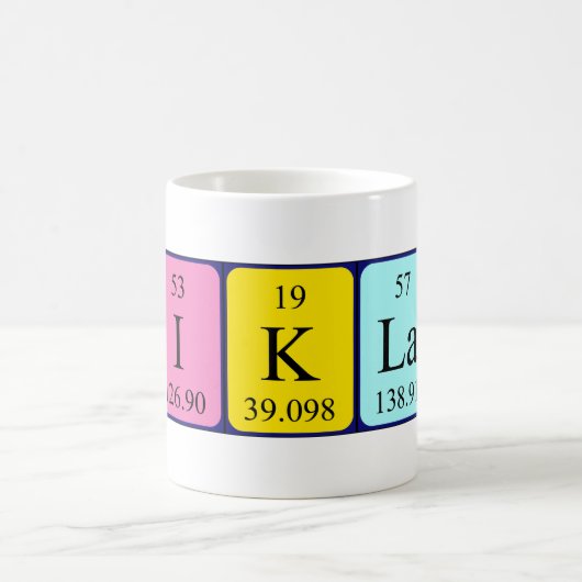 ニクラスの周期表の名前のマグ コーヒーマグカップ (中央)
